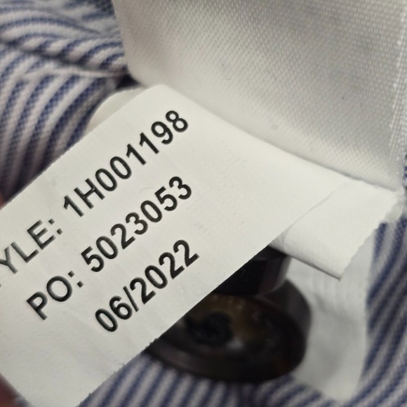 Vineyard Vines Shorts Mens 36 Blue Embroidered Sail Boat American Flag Casual - Picture 7 of 14